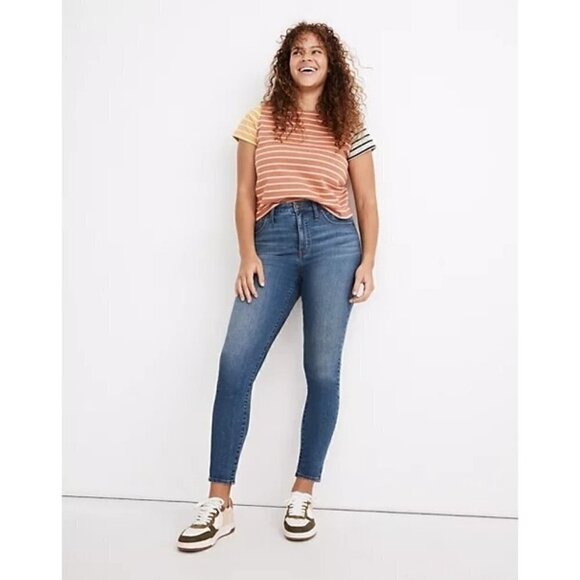 NWOT Madewell Curvy High Rise Crop in Lander Wash 28 - Picture 1 of 6